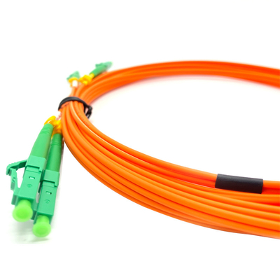 LC / APC LC / APC PVC LSZH G657A สายแพทช์ไฟเบอร์ออปติกแบบดูเพล็กซ์หลายโหมด 2.0 มม. 3.0 มม